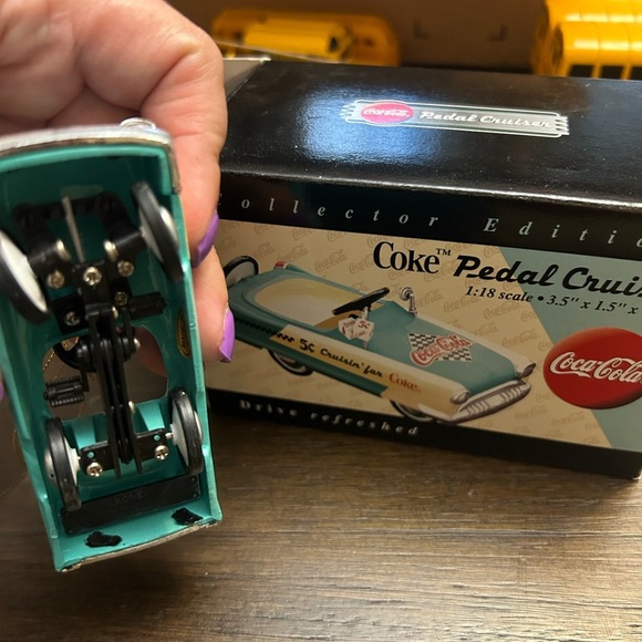 Coke Pedal Cruiser - Picture 4 of 4